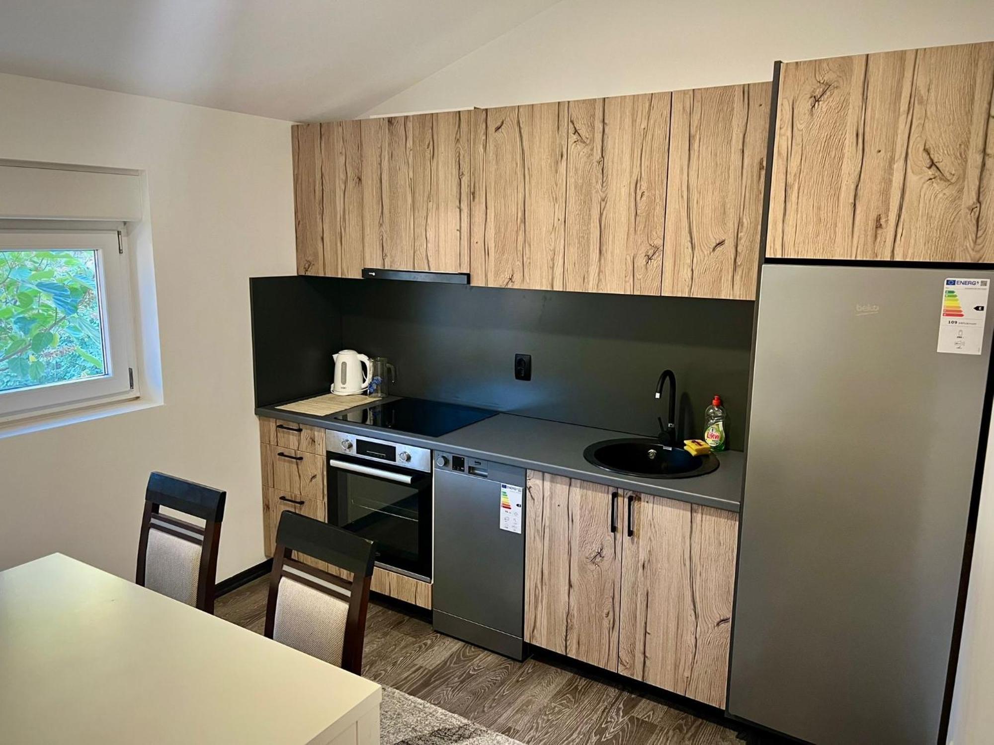 Appartement Apartman Grande Ajna à Mostar Extérieur photo