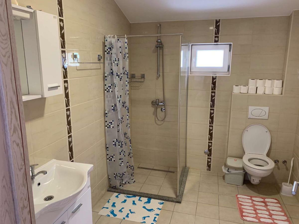 Appartement Apartman Grande Ajna à Mostar Extérieur photo